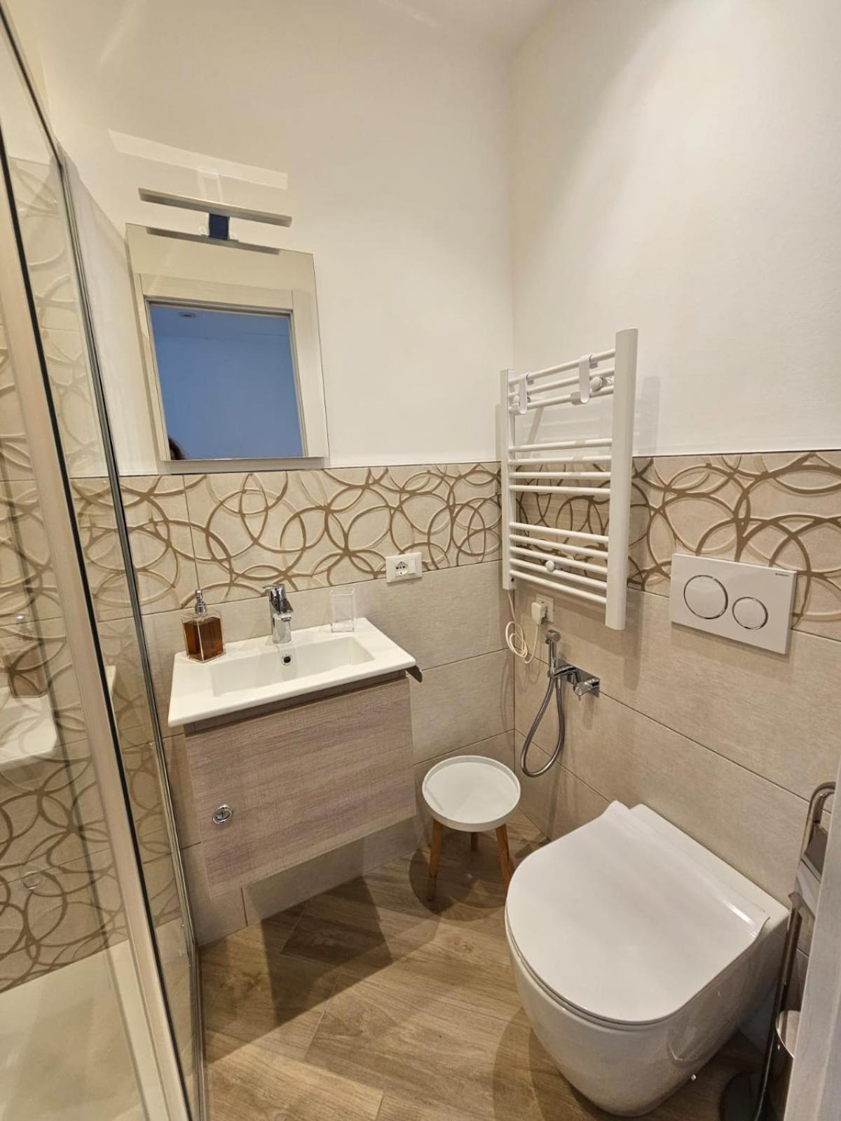 Casa Al Mare Angela Apartment Ventimiglia Luaran gambar